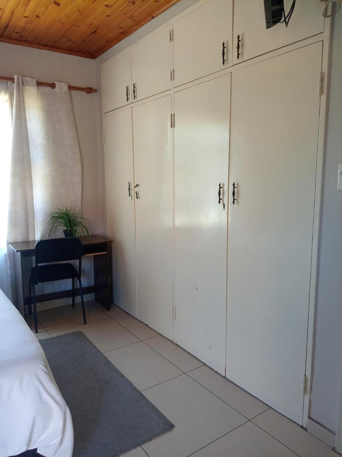 Tokelo Guesthouse Emalahleni Exterior photo