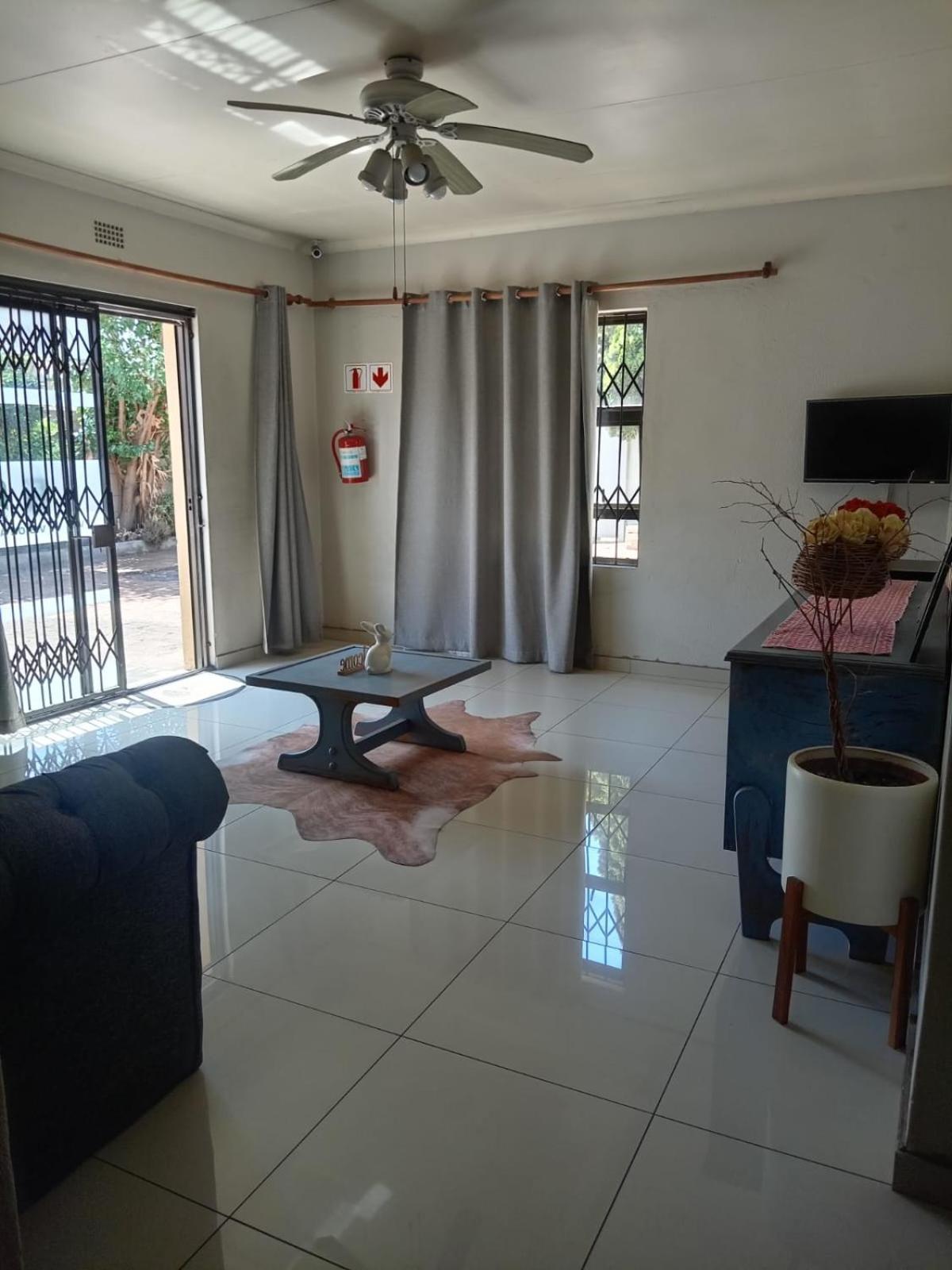 Tokelo Guesthouse Emalahleni Exterior photo